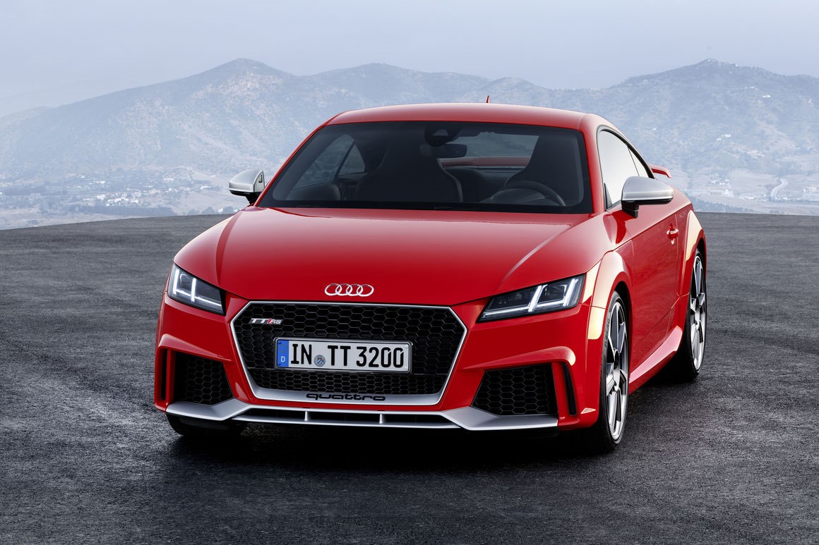 Audi TTRS_night drive tests_VISION congress