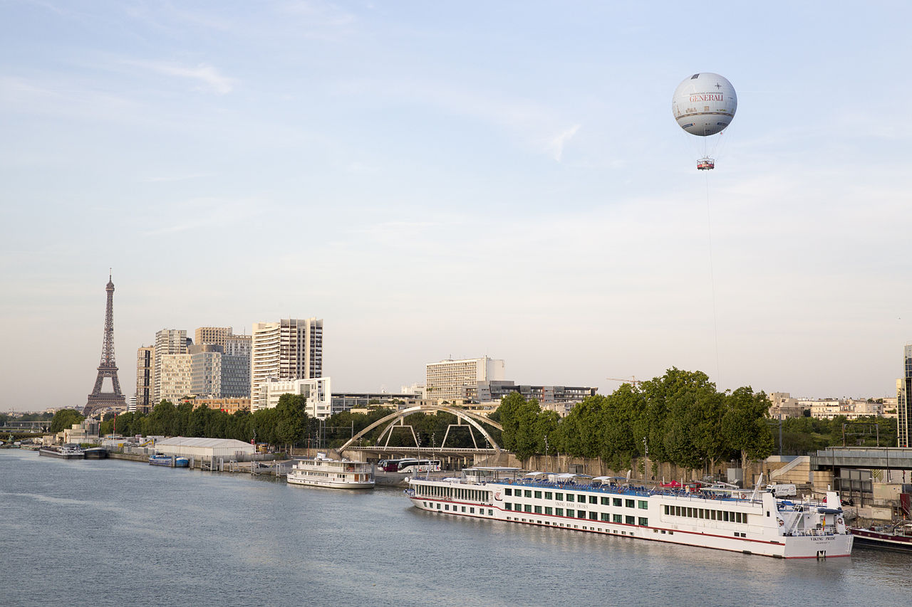 Ballon_Generali_et_Tour_Eiffel